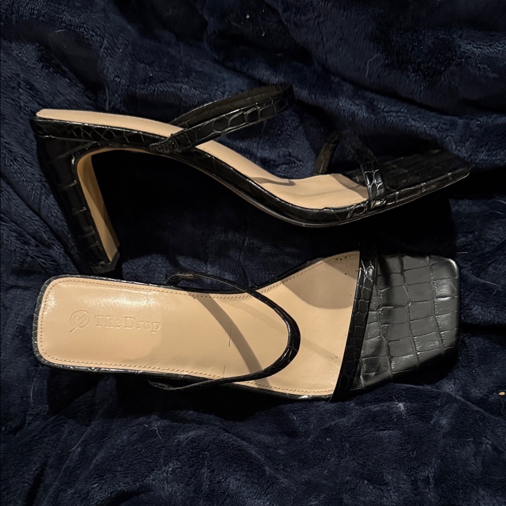 The Drop Black Croc-Embossed Women's Heels